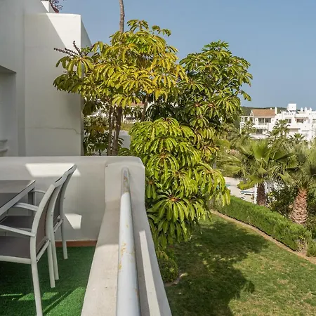 2278-modern In The Alcazaba Lagoon Apartament